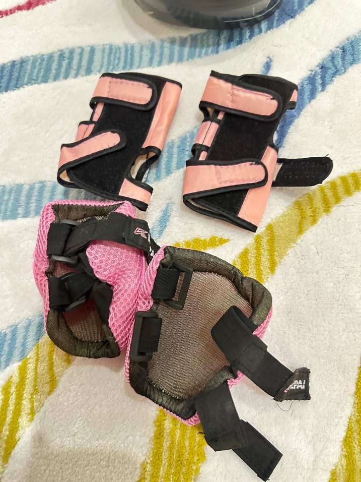 Pembe Biker Kız Çocuk Kask ve Koruyucu Seti - Görsel 3