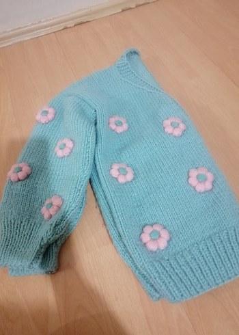 El örgüsü Mavi Çiçekli Örgü Kız Hırka - Görsel 5