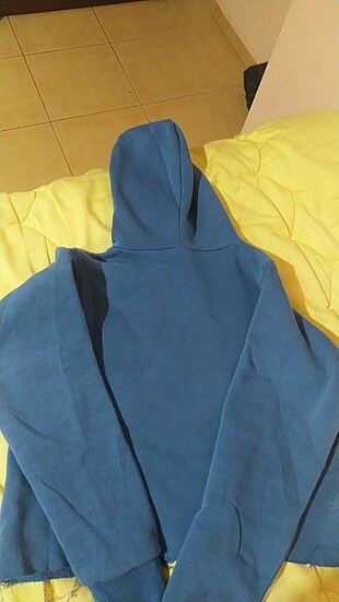 Addax sweatshirt İlkbahar ve Sonbahara uygundur ince değil 