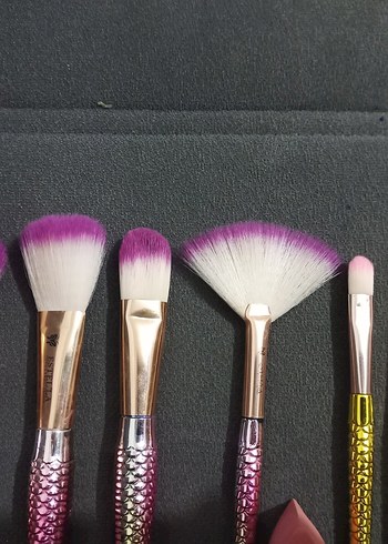 Renkli Denizkızı Makyaj Fırça Seti - Görsel 2