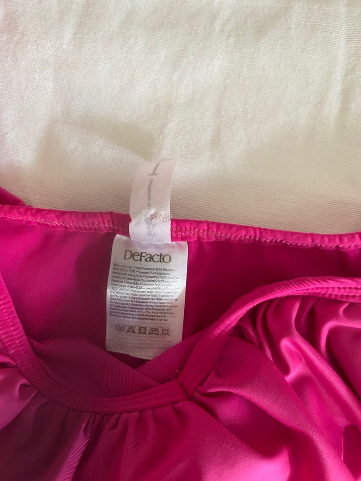 Pembe Fırfırlı İnce Askılı Mayo - Görsel 2