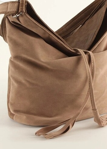 Omu? ve kol çantası - Görsel 3