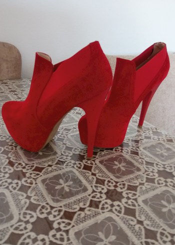 Kırmızı Süet Botin
