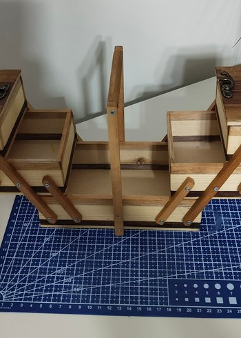 Beden Renk Ahşap Katlanabilir Makyaj takı Organizeri