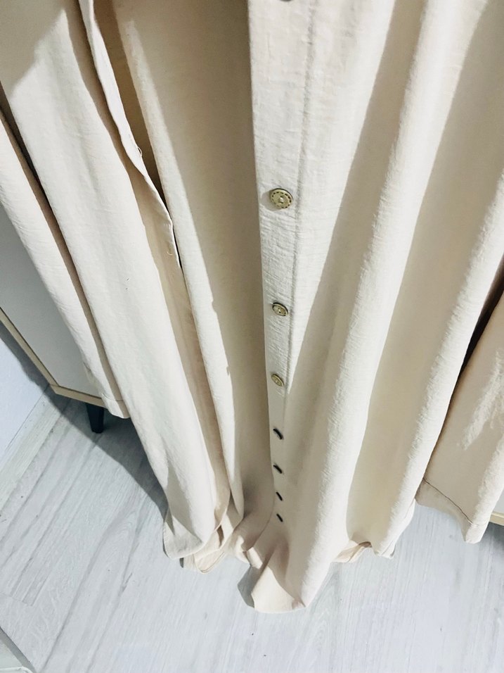 Düğmeli Beyaz Keten Gömlek - Görsel 4