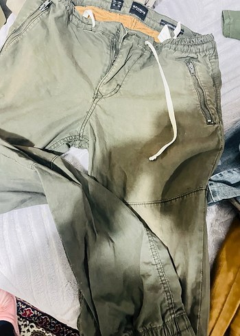 Pull&Bear Gri Cep Detaylı Rahat Kesim Erkek Pantolon - Görsel 4