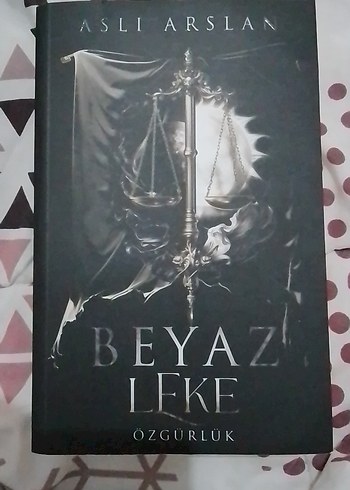 Aslı Arslan - Beyaz Leke Özgürlük Romanı