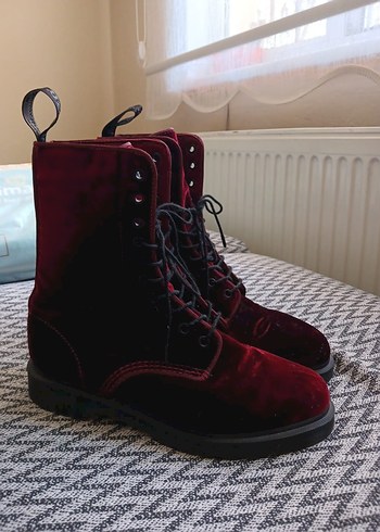 Bordo Süet Gotik Tarz Kadın Bot