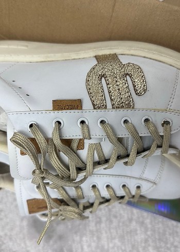Greyder Beyaz Bağcıklı Kadın Sneaker