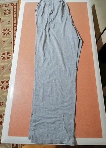 Gri V Yaka Düğmeli Kısa Kollu Erkek Pijama takımı - Görsel 4