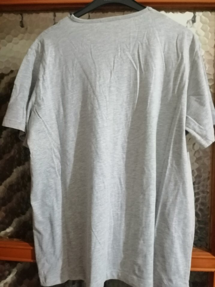 Gri V Yaka Düğmeli Kısa Kollu Erkek Pijama takımı - Görsel 3