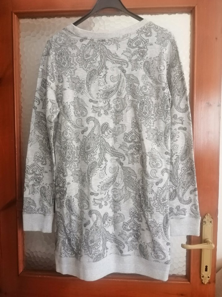 Gri Desenli Kadın Sweatshirt - Görsel 5