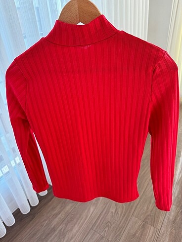 Kırmızı Bluz - Görsel 3