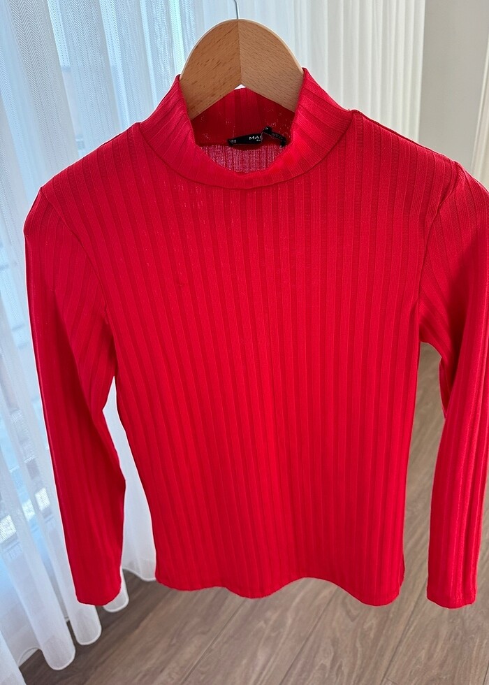 Kırmızı Bluz - Görsel 1