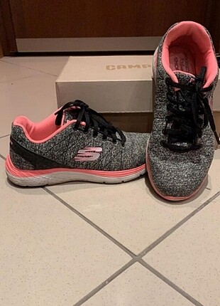 36 Beden Orjinal skechers 