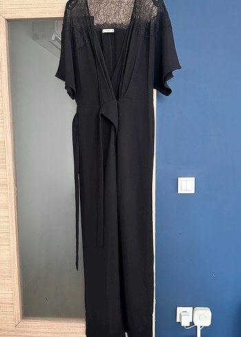 Siyah Uzun V Yaka Şık Tulum