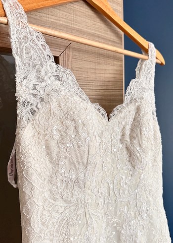 Oleg Cassini Güpürlü Balık Model Gelinlik - Görsel 4