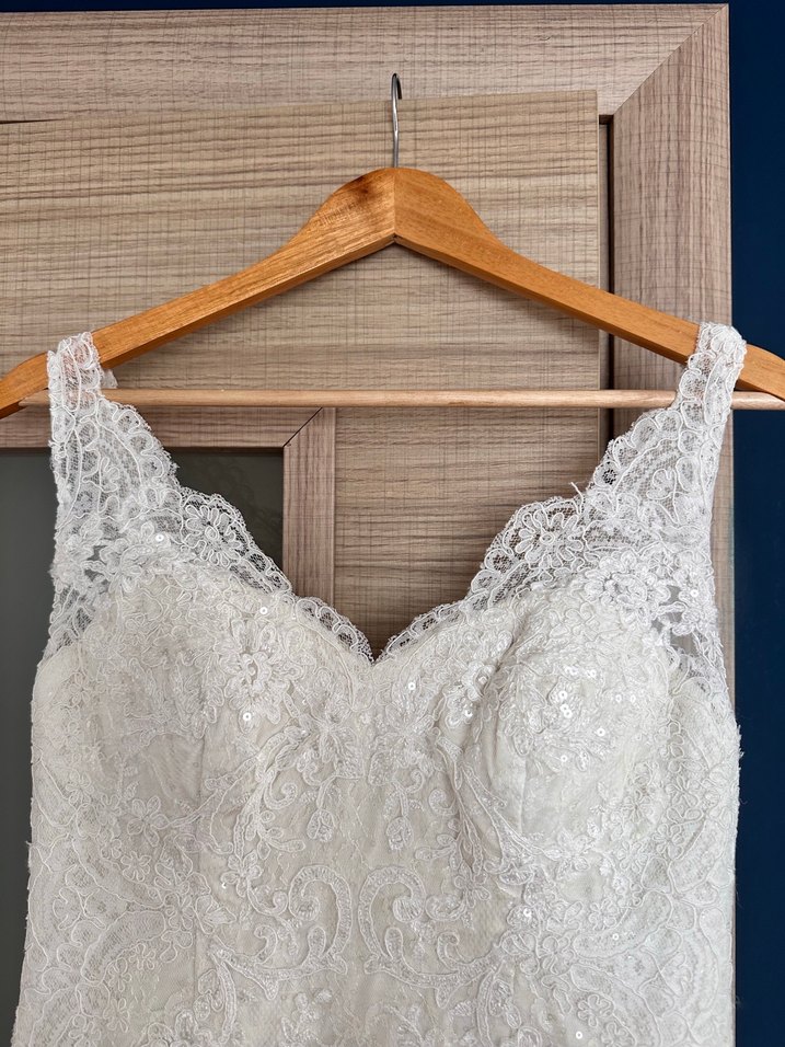 Oleg Cassini Güpürlü Balık Model Gelinlik - Görsel 2