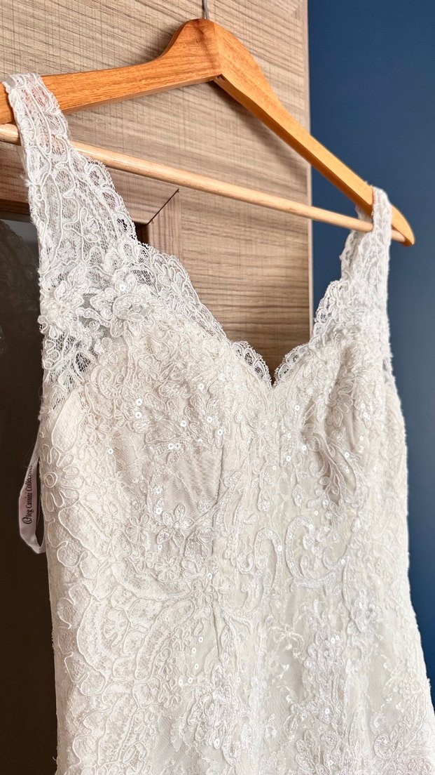 Oleg Cassini Güpürlü Balık Model Gelinlik - Görsel 4