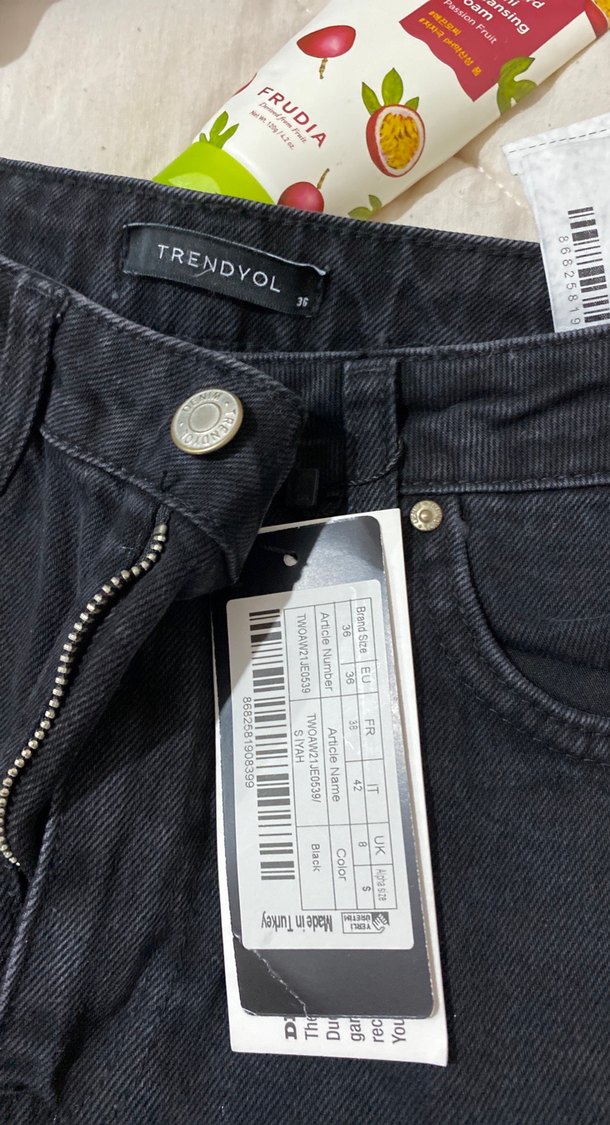 Siyah Bol Kesim Kadın Kot Pantolon - Görsel 2