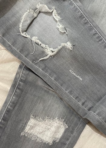Gri Yırtık Detaylı Kadın Skinny Jean - Görsel 3