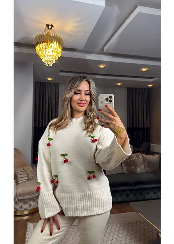 Nakışlı Sarı Triko Kadın Kazak - Görsel 3