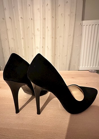 37 Beden Siyah Süet Stiletto Kadın Topuklu Ayakkabı