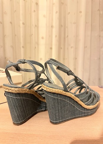 37 Beden mavi Renk Kot Kumaş Dolgu Topuklu Sandalet