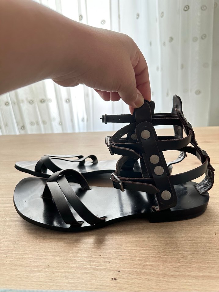 Siyah Deri Tokalı Bohem Kadın Sandalet - Görsel 3