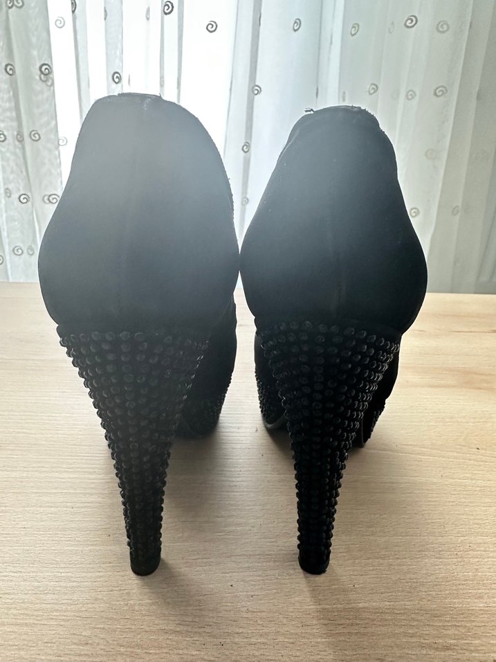 Siyah Süet Taşlı Platform Topuk Ayakkabı - Görsel 5