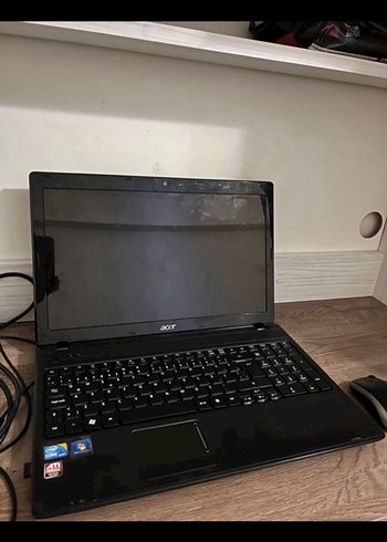 Siyah Acer Dizüstü Bilgisayar