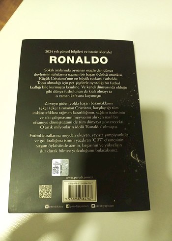 Ronaldo - Sahanın Yıldızları Kitabı