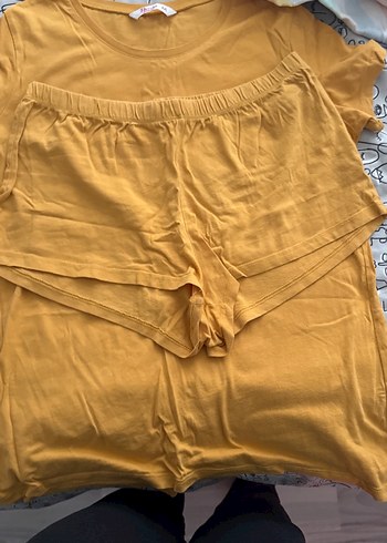 Sarı Baskılı pijama takımı Midi Boy - Görsel 3