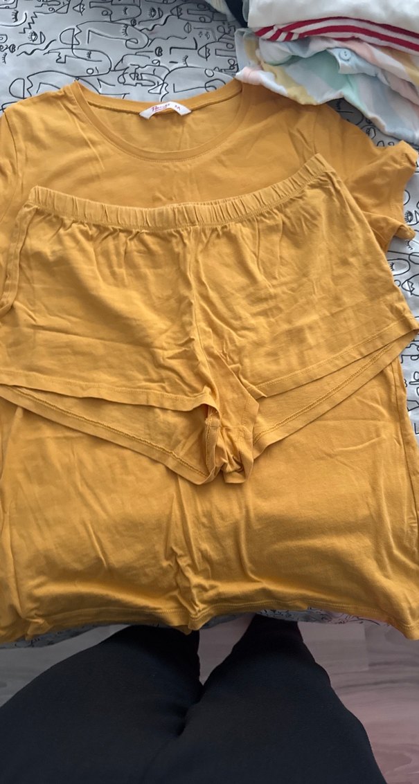 Sarı Baskılı pijama takımı Midi Boy - Görsel 3