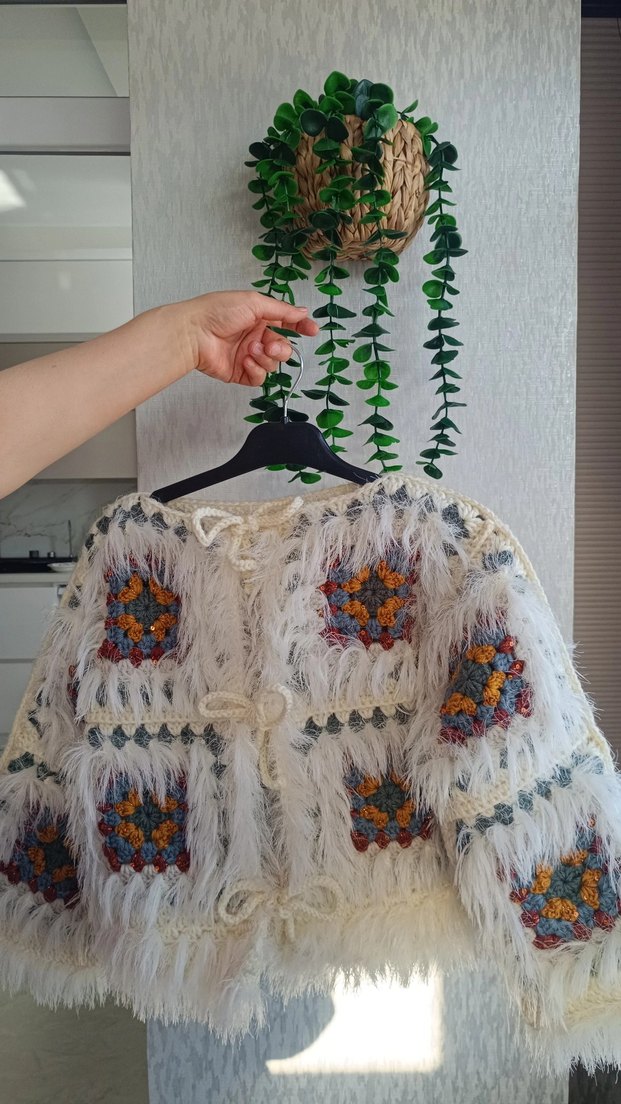 Nakışlı Bohem Kadın Mini Hırka - Görsel 2