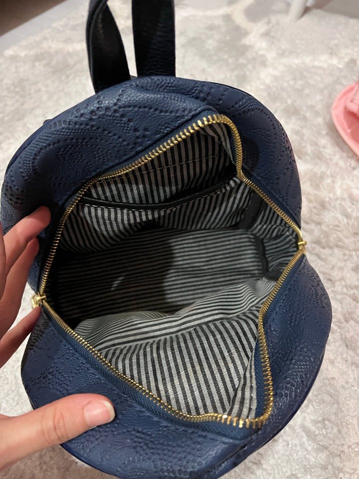 Michael Kors Lacivert Deri Sırt Çantası - Görsel 2