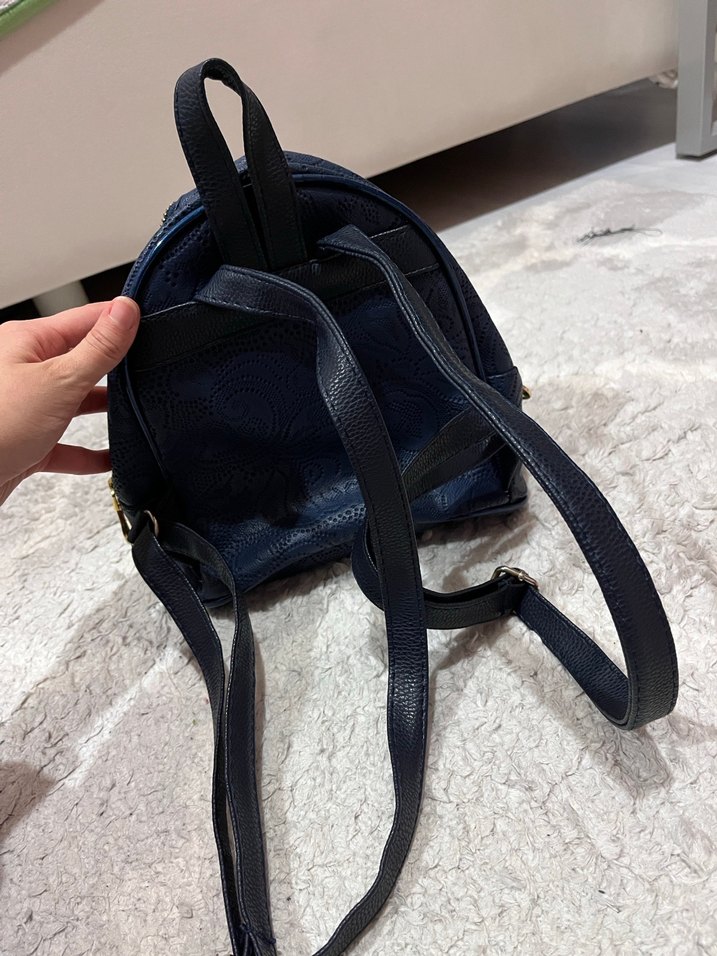 Michael Kors Lacivert Deri Sırt Çantası - Görsel 4