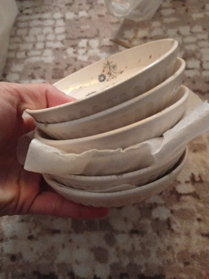 Çiçek Desenli Beyaz Tabak - Görsel 3