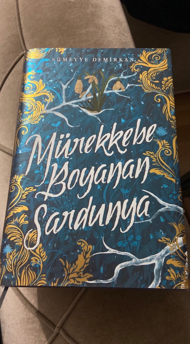 Mürekkebe Boyanan Sardunya - 3 Cilt - Görsel 2