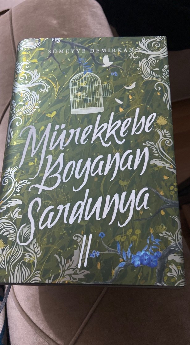 Mürekkebe Boyanan Sardunya - 3 Cilt - Görsel 4