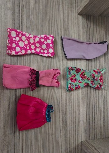 Renkli Pembe Bebek Kıyafetleri Seti