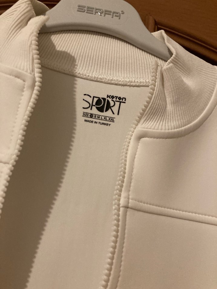 Beyaz Fermuarlı Kadın Spor Ceket - Görsel 2