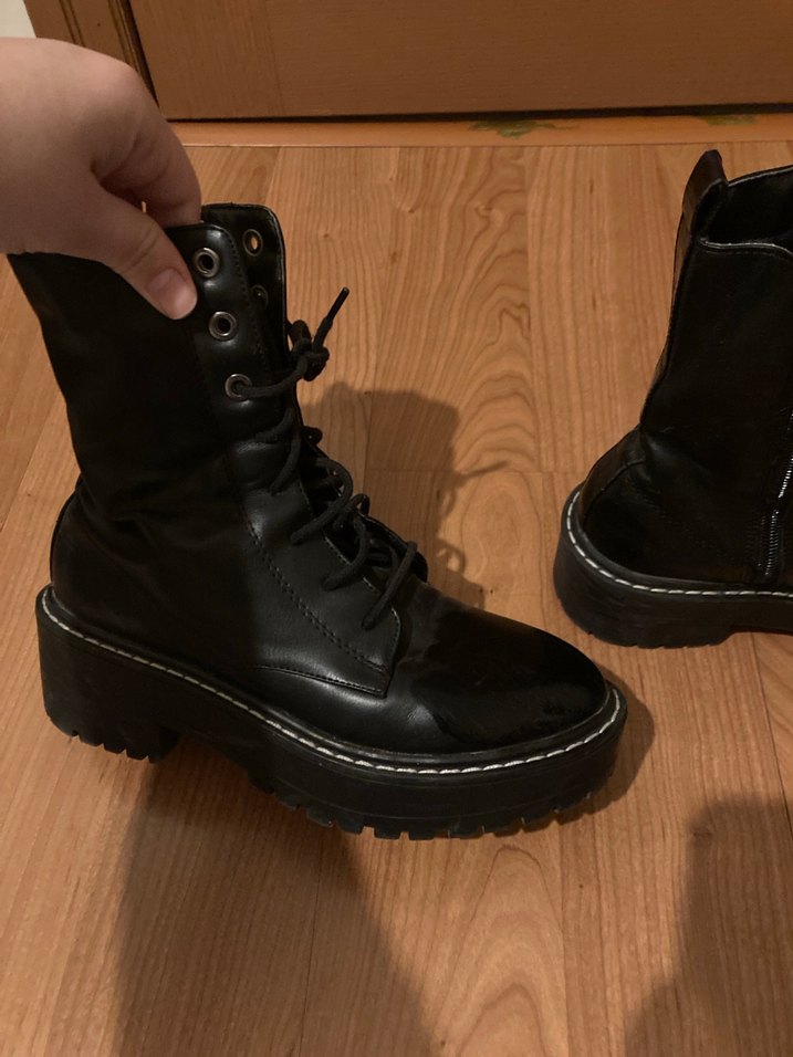 Kadın Siyah Deri Gotik Botlar - Görsel 2