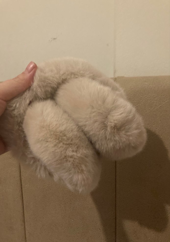 Bej Kürklü Kadın kulaklık - Görsel 2