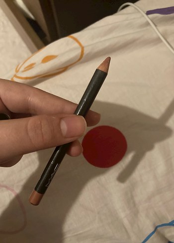 MAC boldly bare dudak kalemi - Görsel 3