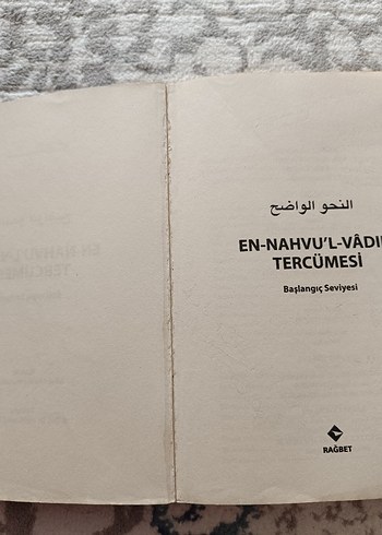 Beden Renk Arapça Dilbilgisi Başlangıç Seviyesi Kitap