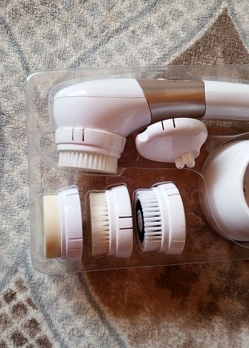 Beden SuperCleanse Yüz Temizleme Cihazı Beyaz