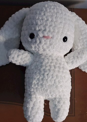 Beyaz Peluş Tavşan Oyuncak Amigurumi