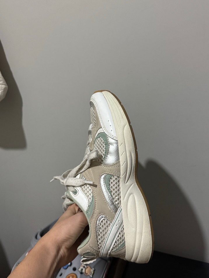 Zara Beyaz Bağcıklı Kadın Spor Ayakkabı - Görsel 5