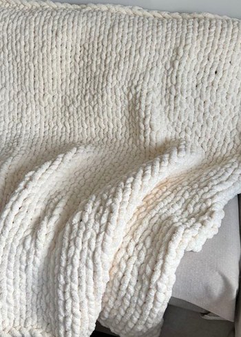 Beyaz Örgü bebek Battaniyesi - Görsel 2